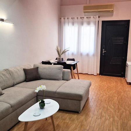 Pg Luxury Apartment Kavala Exterior foto